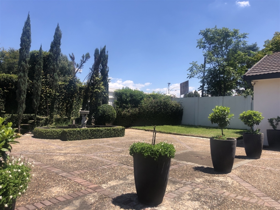 7 Bedroom Property for Sale in Parys Free State